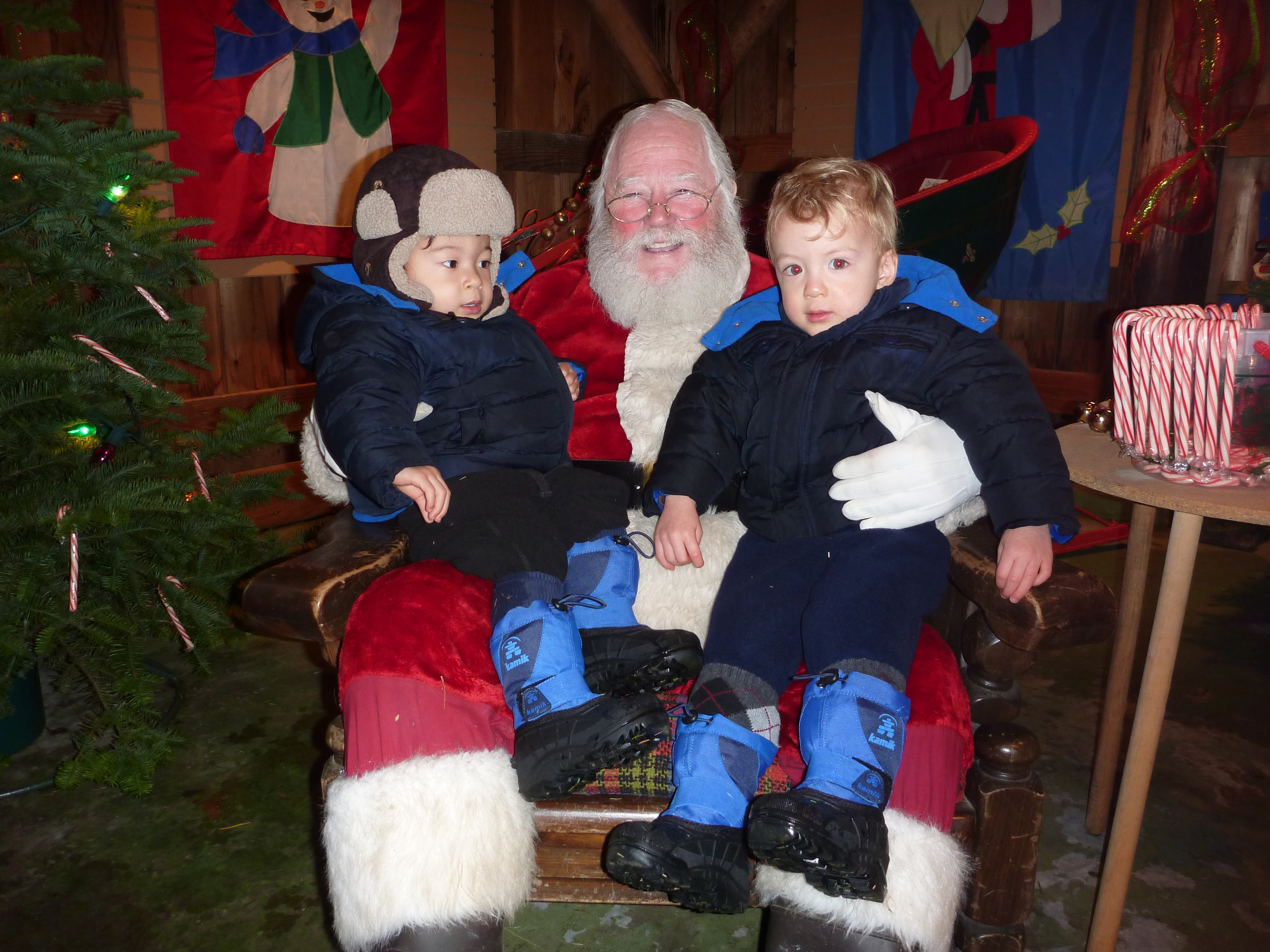 best place to visit santa near seattle with kids